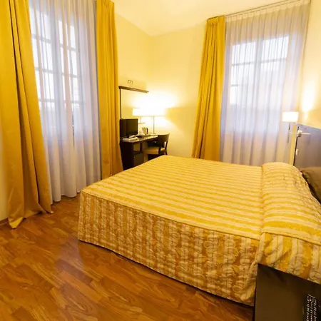 Szálloda Due Colonne 3*