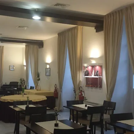 Due Colonne Hotell 3*