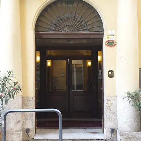 Due Colonne Hotell 3*
