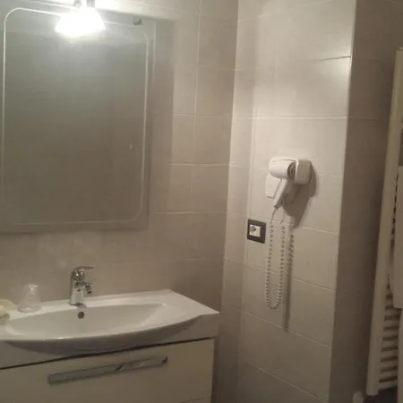 Due Colonne Ξενοδοχείο