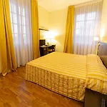 Hotel Due Colonne 3*