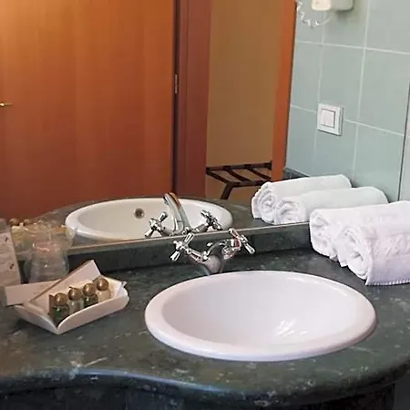 Hotell Due Colonne 3*