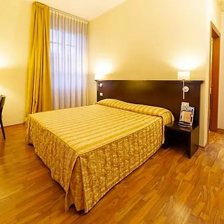 Due Colonne 3*