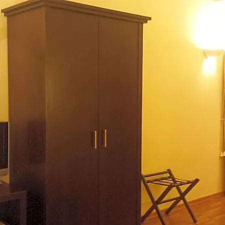 Hotell Due Colonne 3*